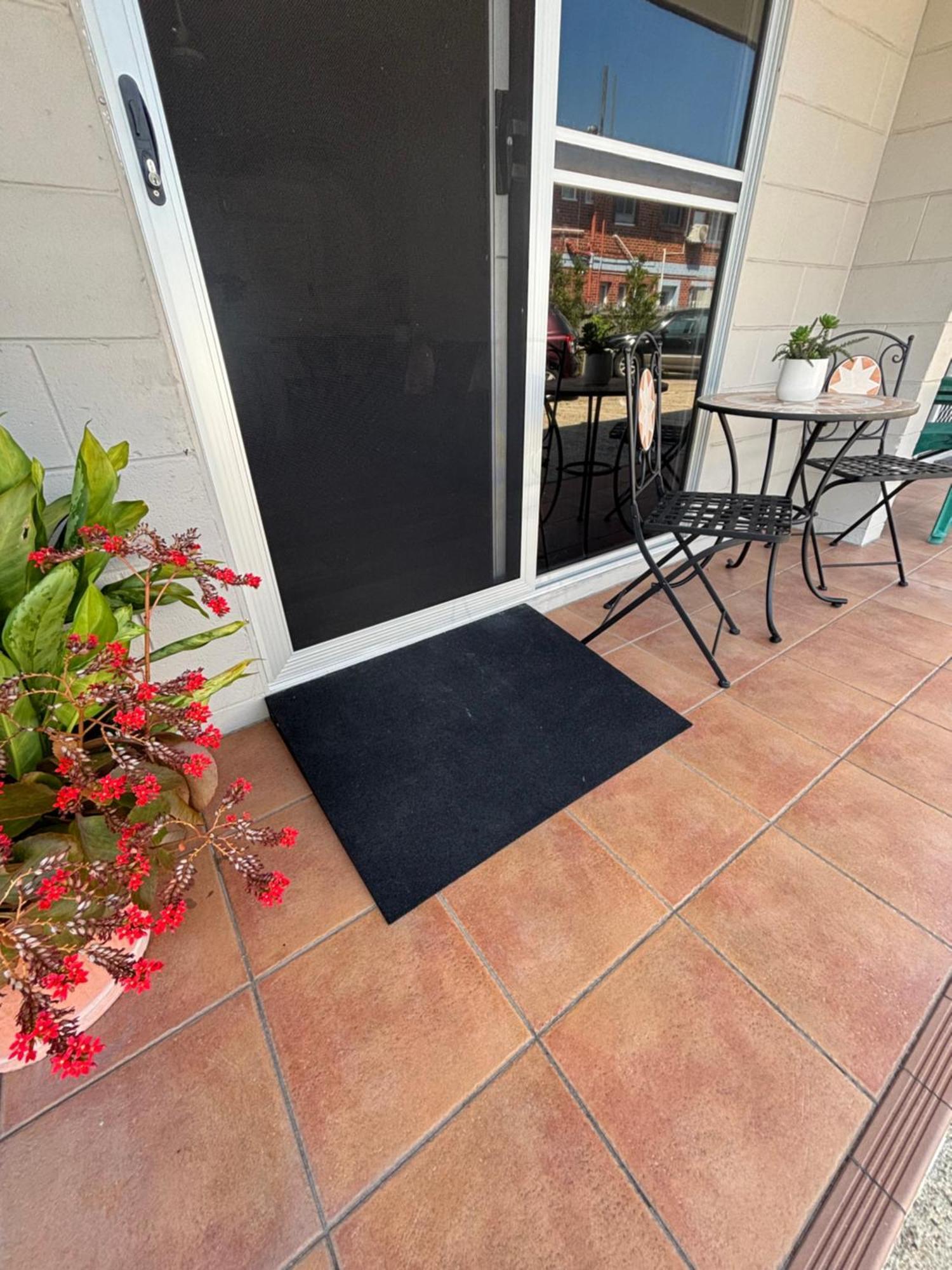 Tropical Ground-Floor Retreat Cairns Apartment Exterior photo